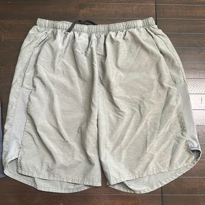 Nike medium size shorts